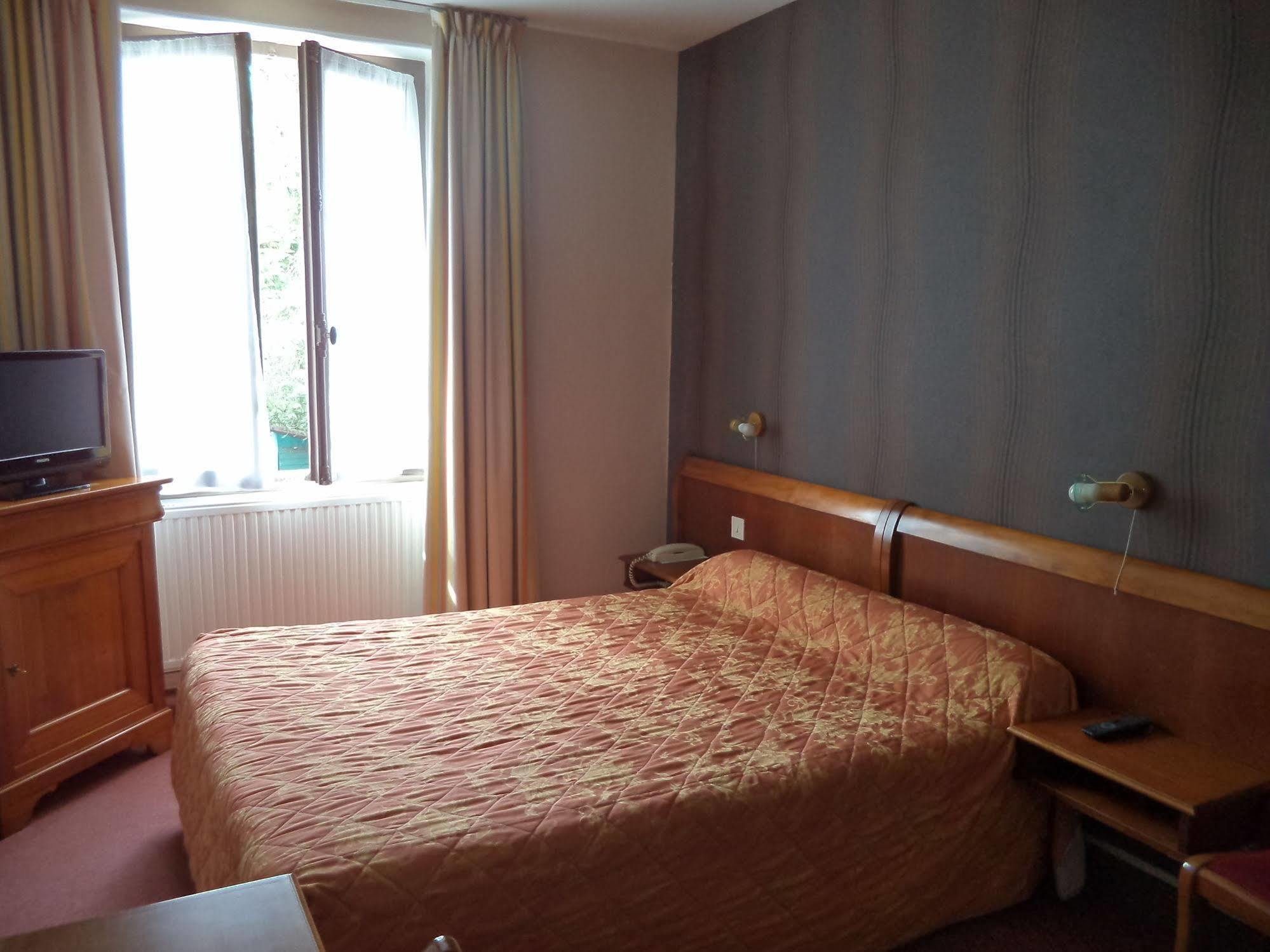 Cit'Hotel Avallon Vauban Exterior foto